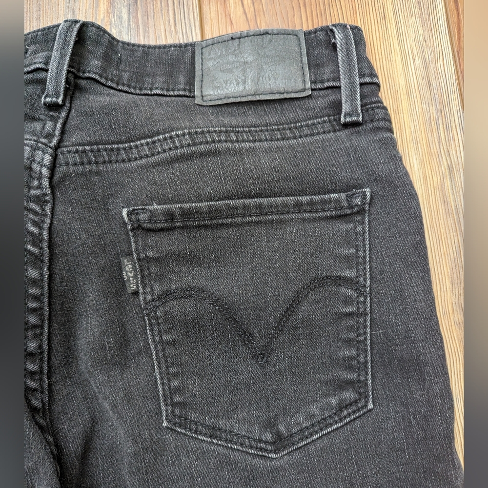 Levi's classic mid rise skinny - Black jeans sz. 6